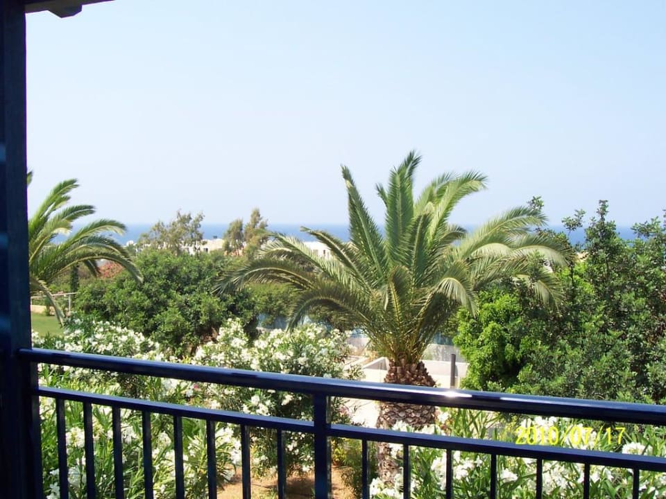 Gartenanlage mit Meeresblick TUI SUNEO Chrissi Amoudia