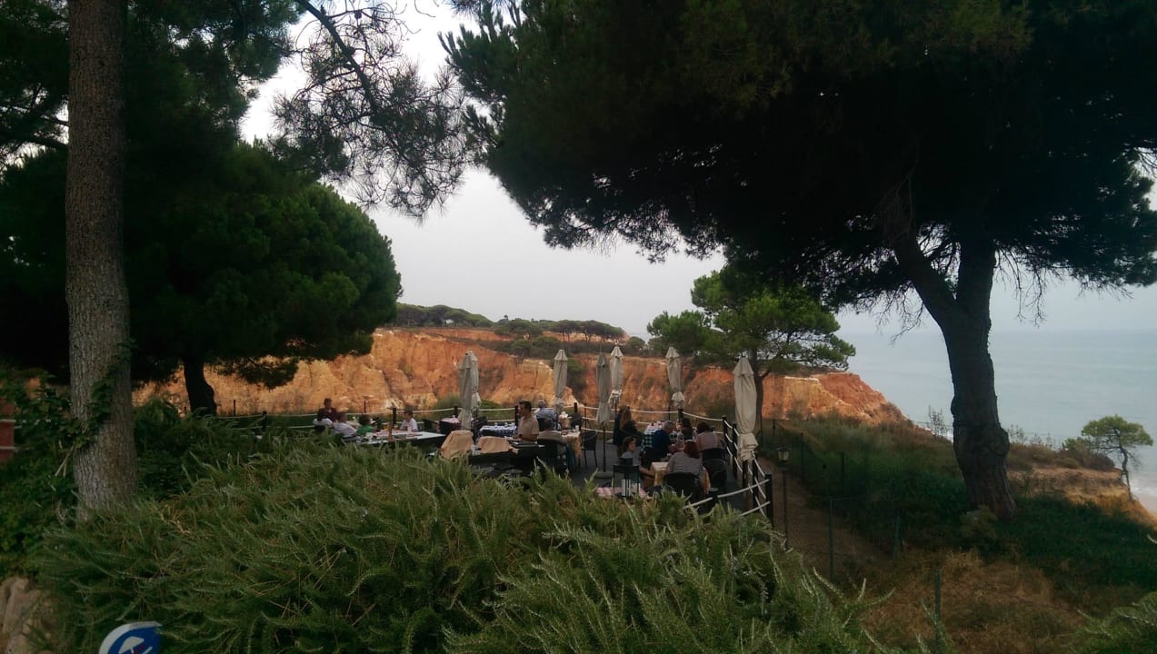 Ausblick vom Hotel-Grundstück PortoBay Falésia