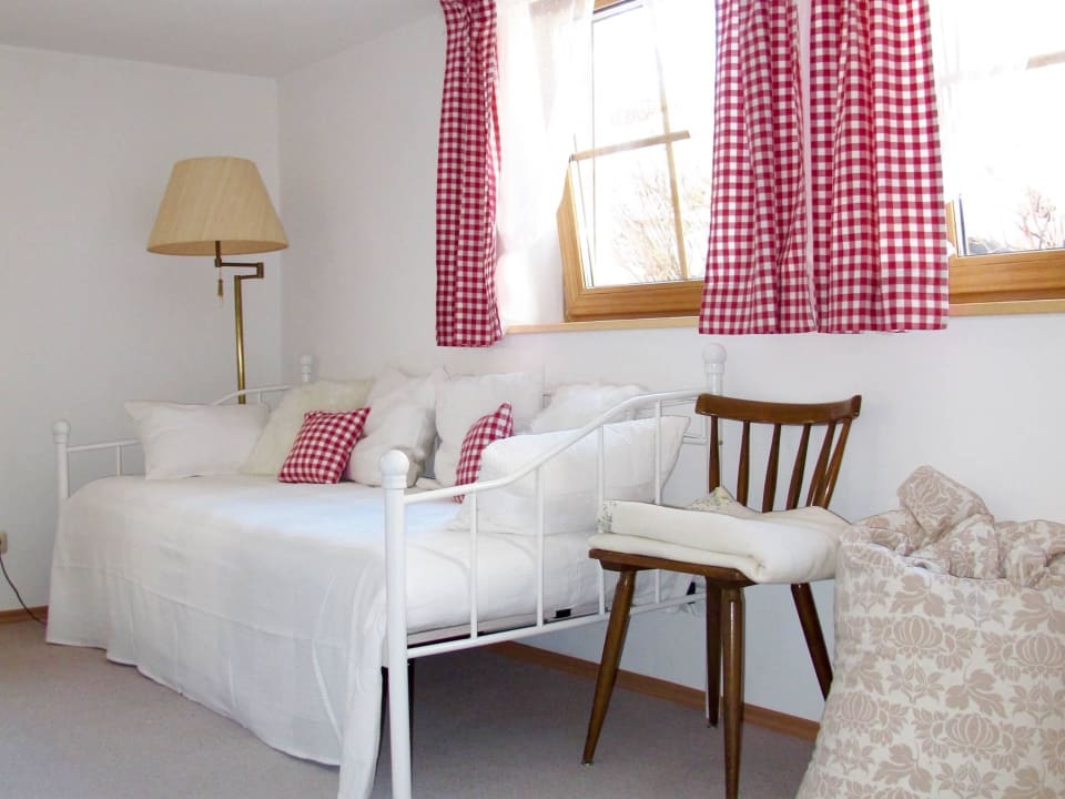 Schlafcouch für 1 weitere Person Ferienwohnung Hans im Glück