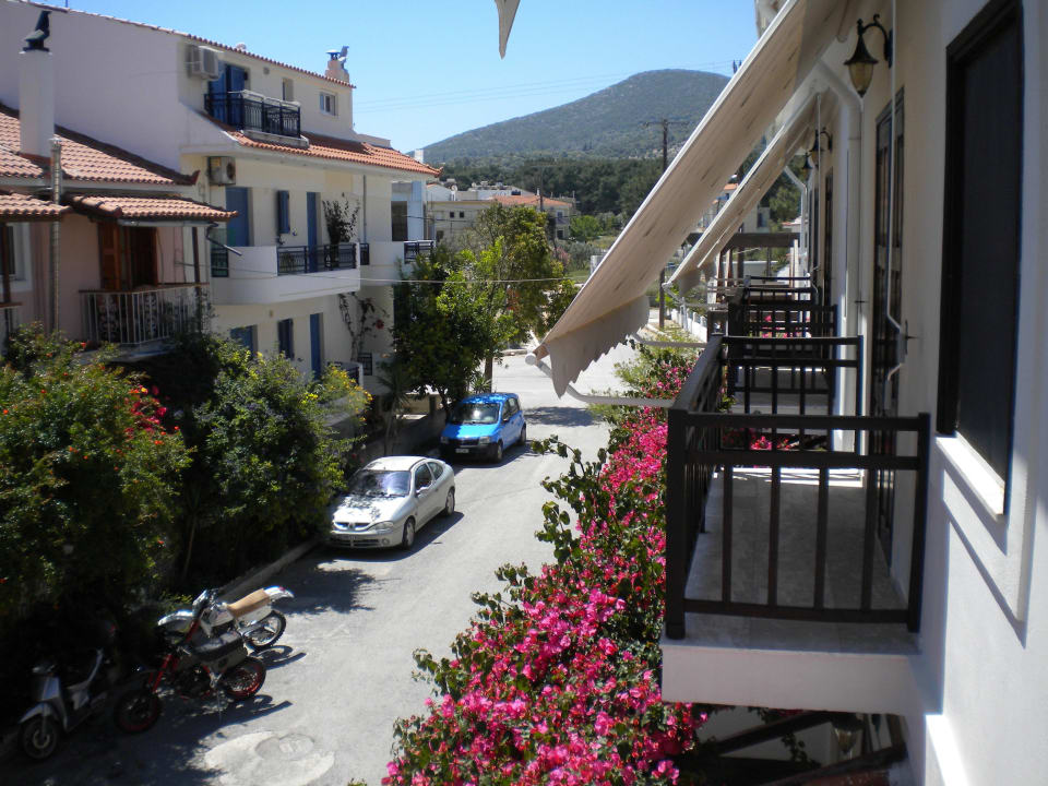 Front view Hotel Angeliki