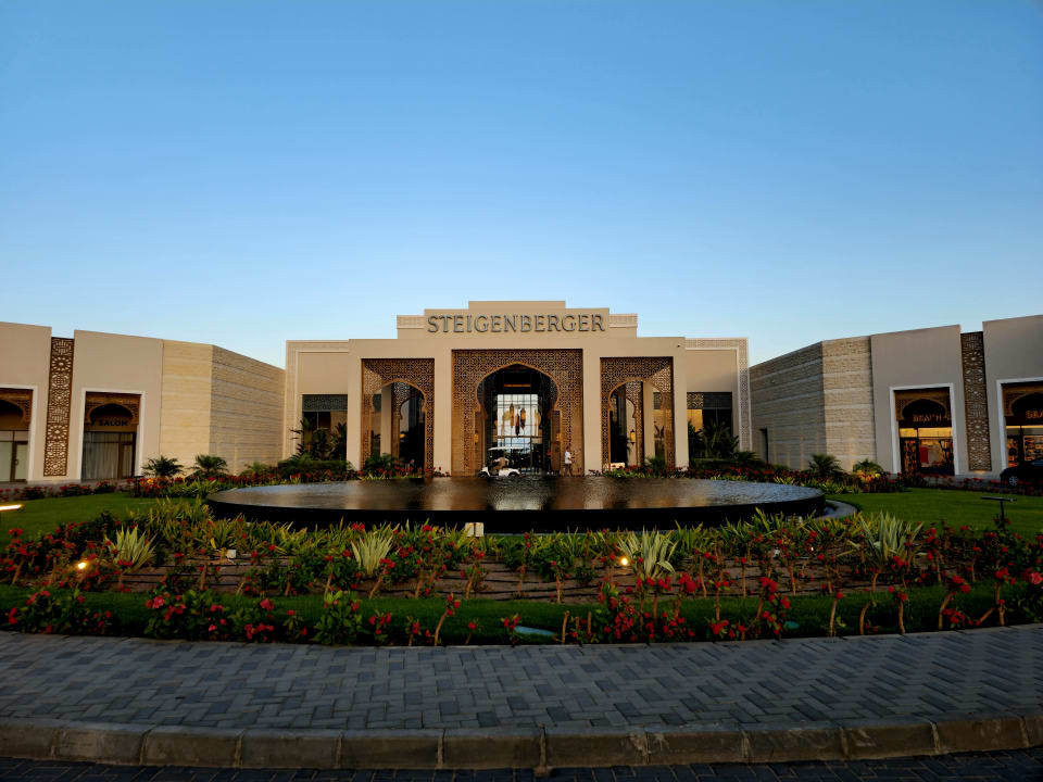 Außenansicht Steigenberger Resort Ras Soma