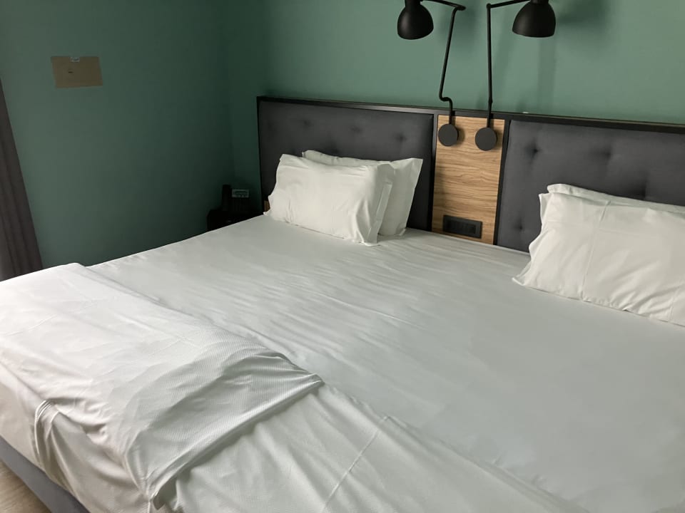 Zimmer The Poet Hotel