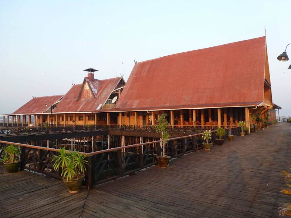 Hauptgebäude Hotel Golden Island Cottages 1 & 2