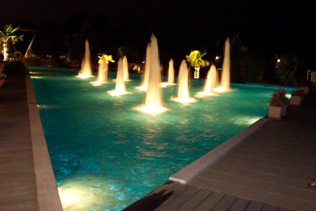 Wasserfontäne alltoura Club Hotel Poseidon Palace