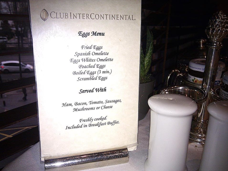 Eierspeisen beim Frühstück,Club Lounge InterContinental Madrid