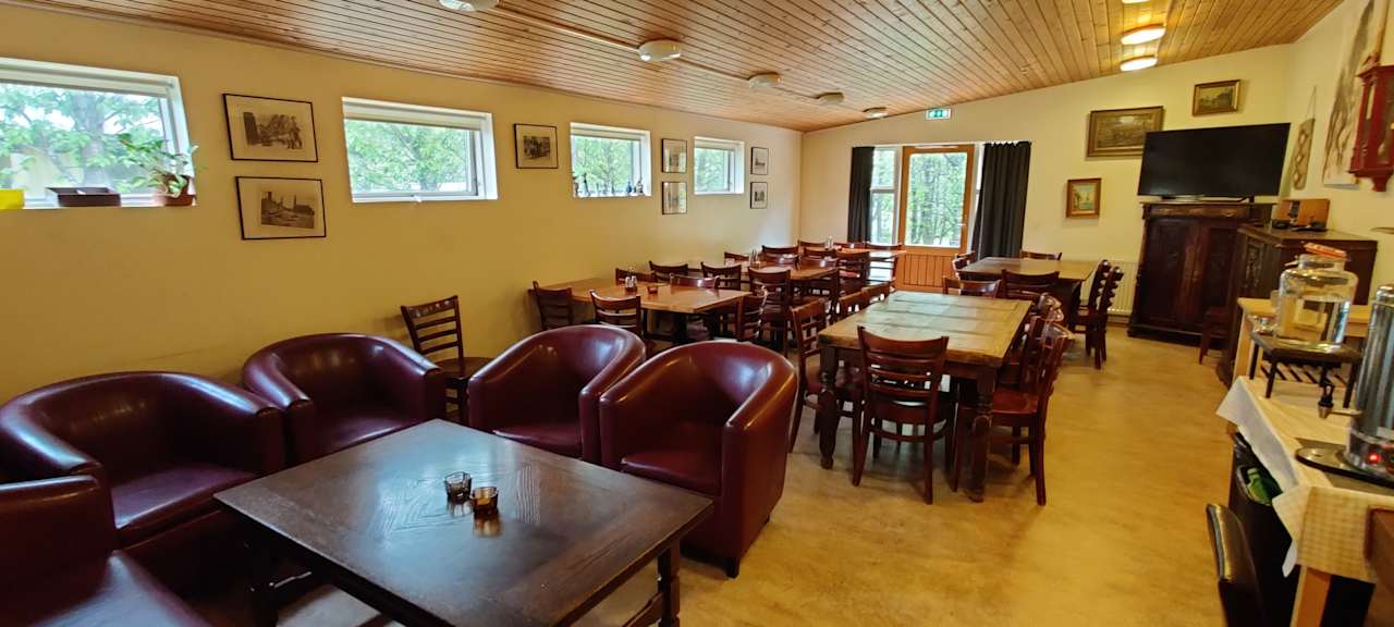 Gastro Guesthouse Hjardarból