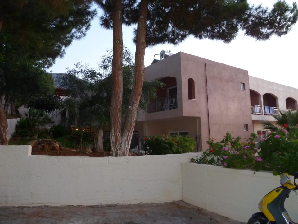 Das Hotel von Außen Eurohotel Katrin Hotel & Bungalows