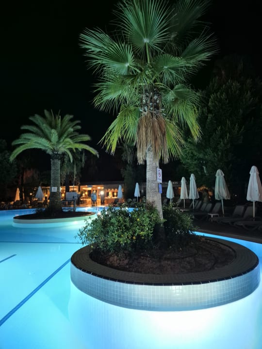 Pool Hotel Grand Side