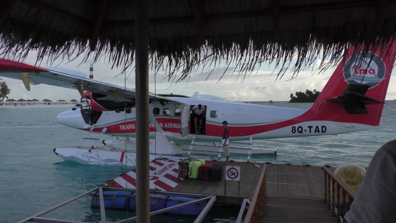 Unser Wasserflugzeug, es war klasse Veligandu Maldives Resort Island