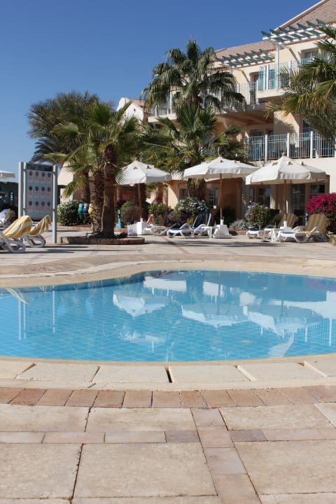 Pool Mövenpick Resort & Spa El Gouna