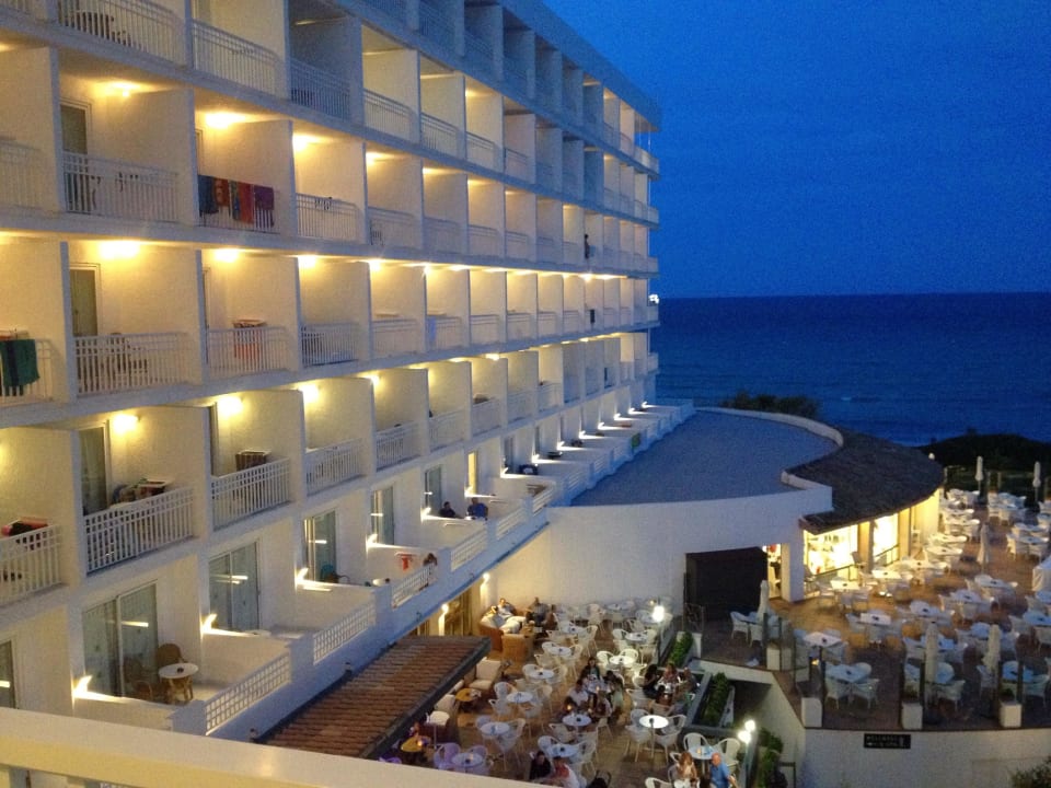 Ausblick bei Nacht Playa Esperanza Resort
