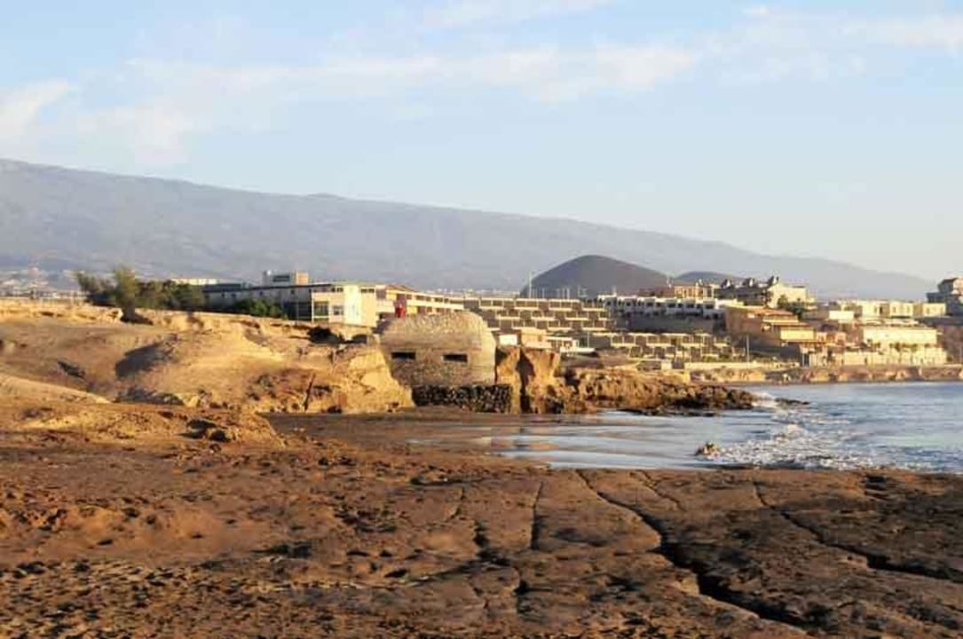 Hotel und Bucht am Morgen Playa Surf CBbC Hotel