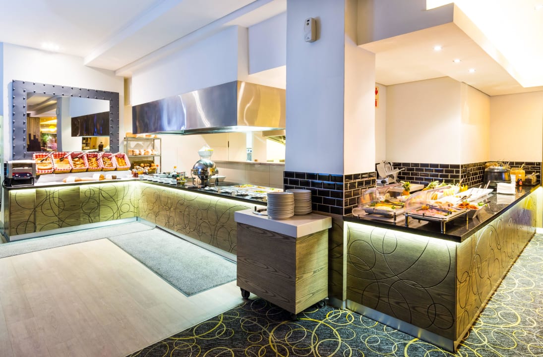 "Buffet area " Fountains Hotel (Kapstadt) • HolidayCheck (Westkap
