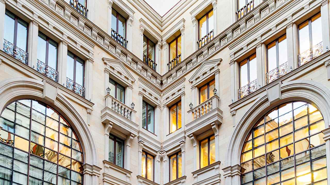 Italian Patio The St. Regis Moscow Nikolskaya