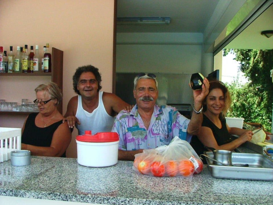 Doro, Michael, Yannis und Tiziana Hotel Helena Christina