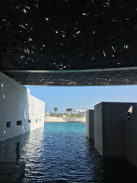 Pool Conrad Abu Dhabi Etihad Towers