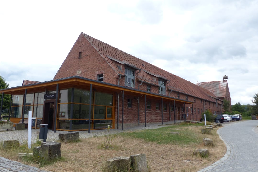 Außenansicht Biohotel Stiftsgut Wilhelmsglücksbrunn