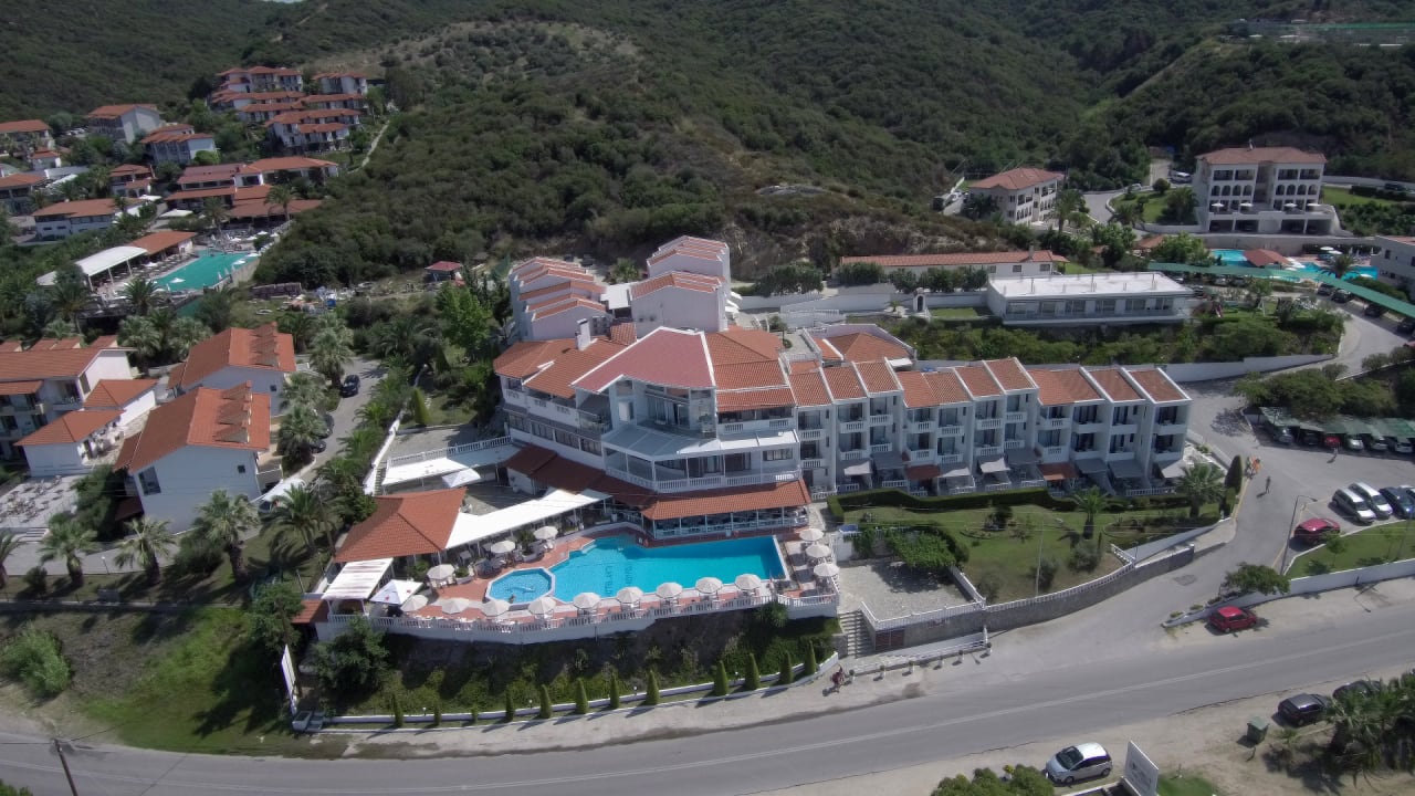 Außenansicht Akti Ouranoupolis