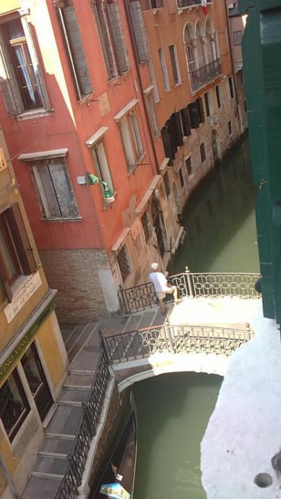 Blick aus dem Zimmer Hotel Saturnia & International