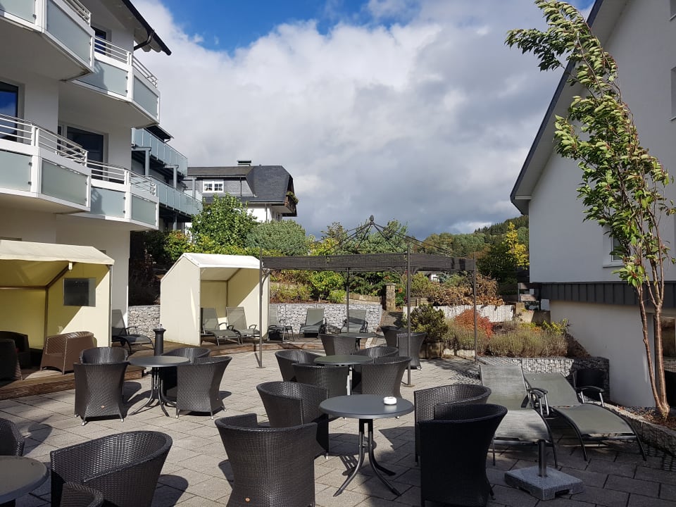 "Gartenanlage" Göbel's Landhotel (Willingen) • HolidayCheck (Hessen