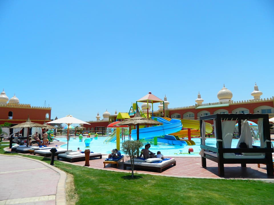Basen Pickalbatros Alf Leila Wa Leila Resort - Neverland Hurghada