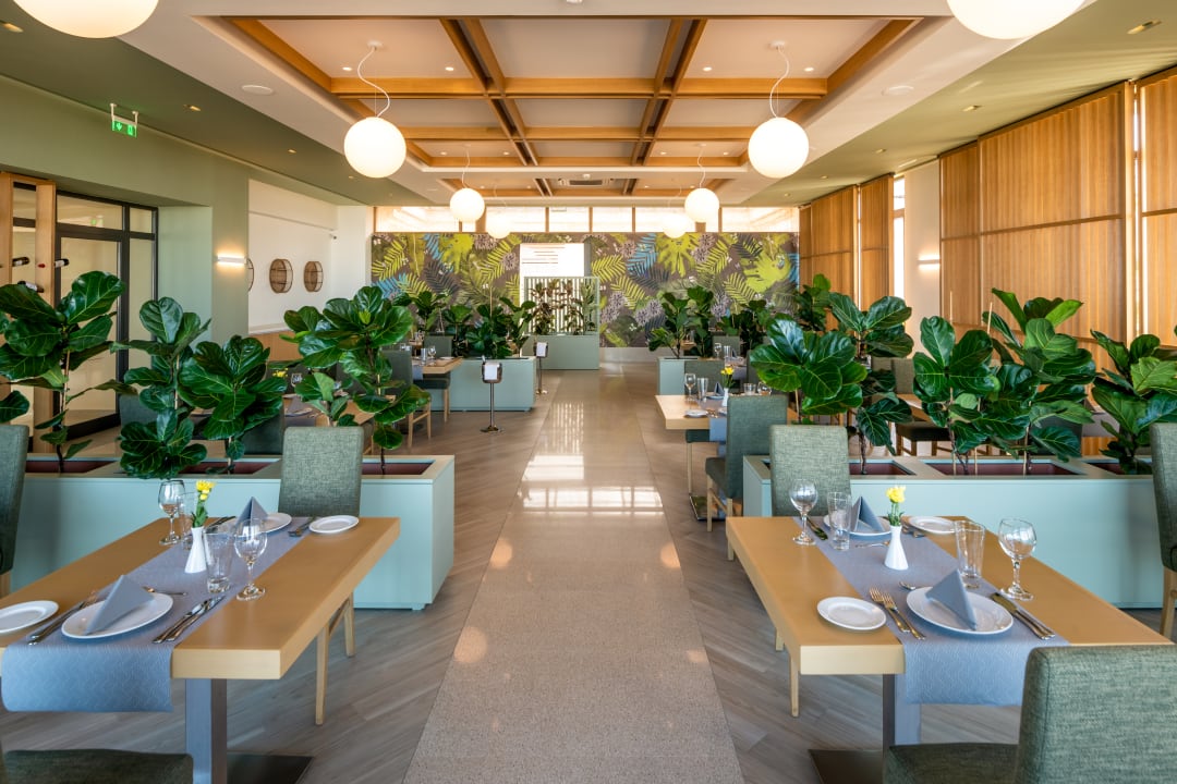 Gastro Grand Hotel Holiday Resort