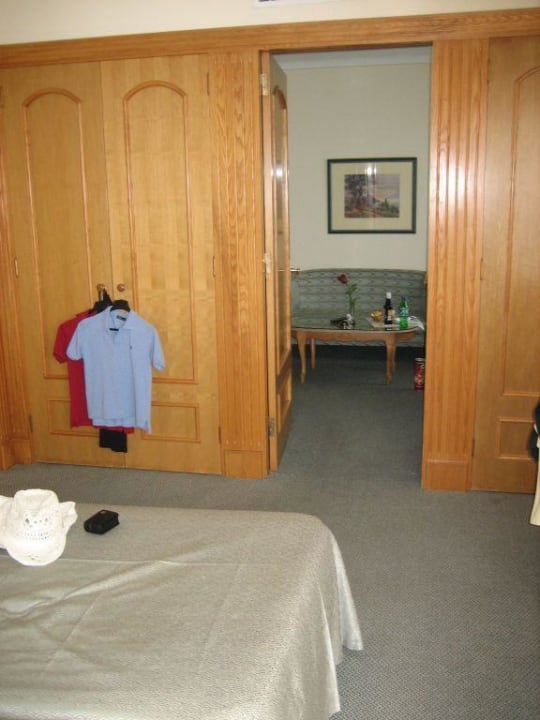 Blick von Schlafzimmer in den kleinen Salon  Hotel Riu Palace Meloneras