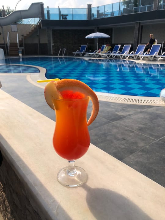 Pool Relax Beach Hotel