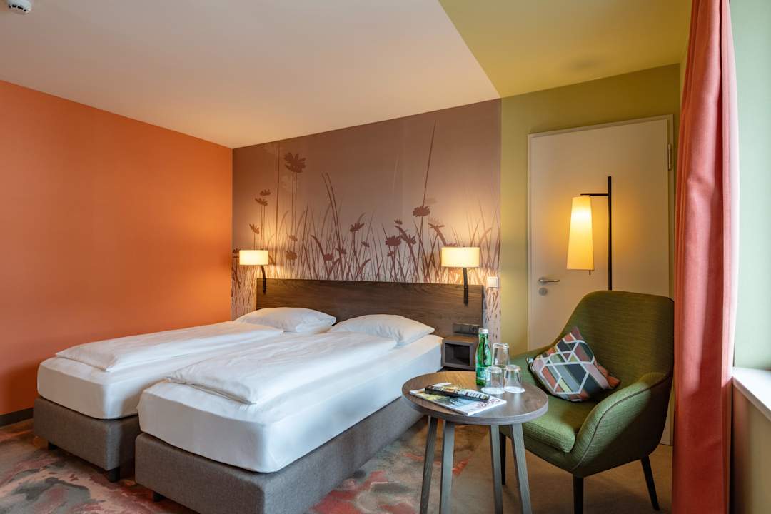 Zimmer Hwest Hotel Hall