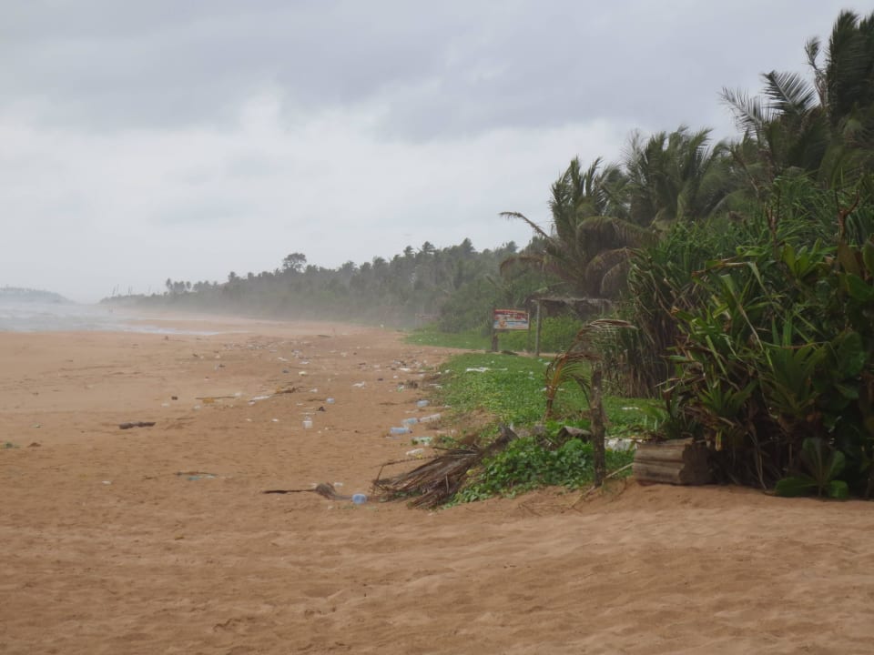 Strandabschnitt (rechte Seite) Hotel Bentota Village