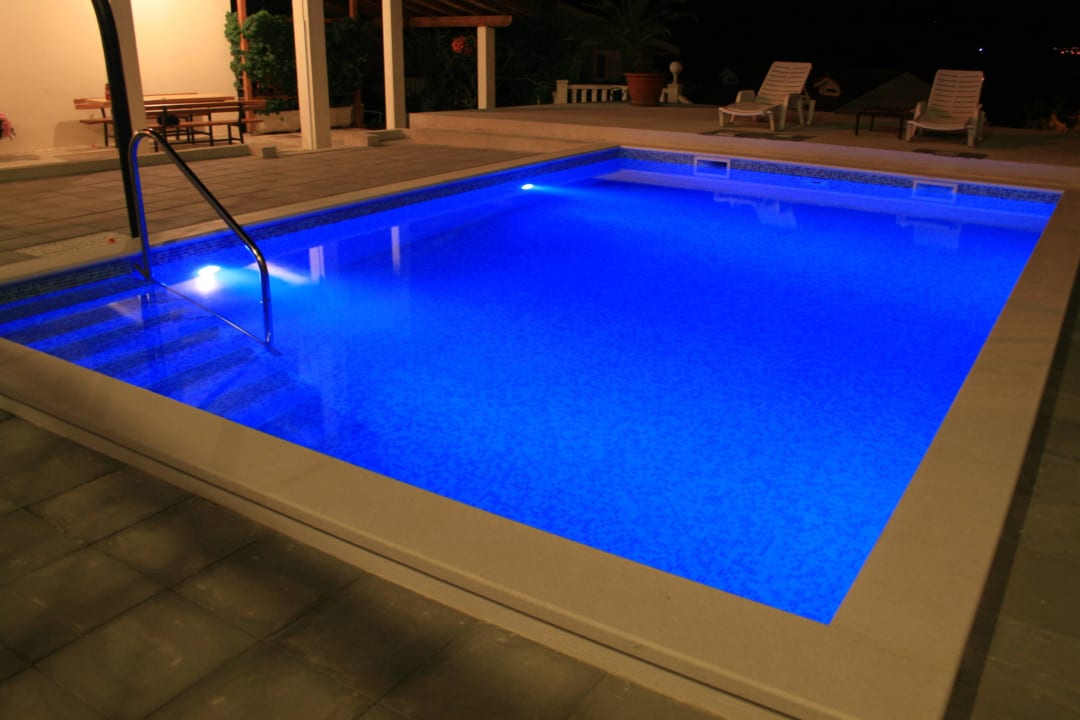 Pool at night Hotel Ljetni San