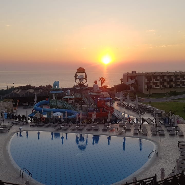 Pool Hotel Kalithea Horizon Royal