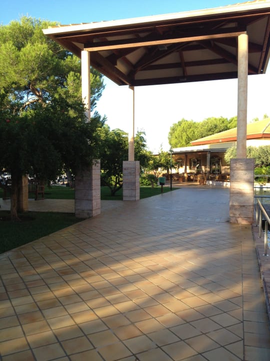 Vor der Lobby Zafiro Mallorca