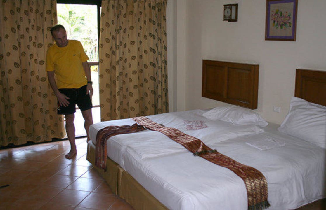 Doppelzimmer The Leaf on The Sands by Katathani