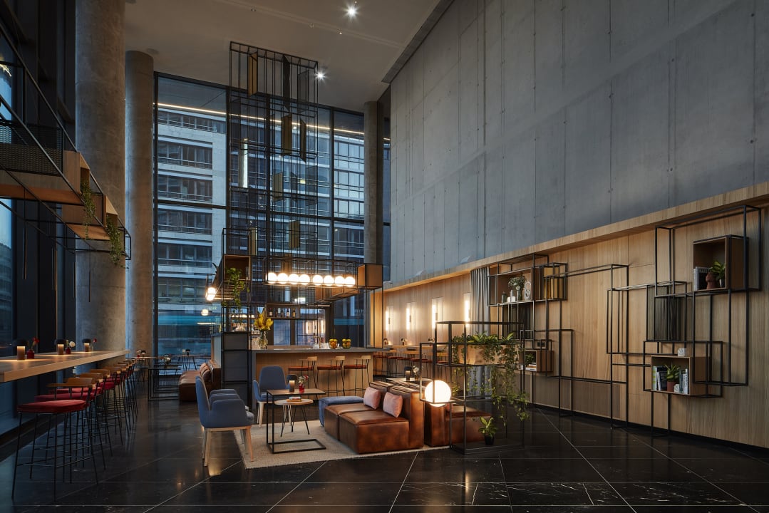 Lobby NH Collection Frankfurt Spin Tower