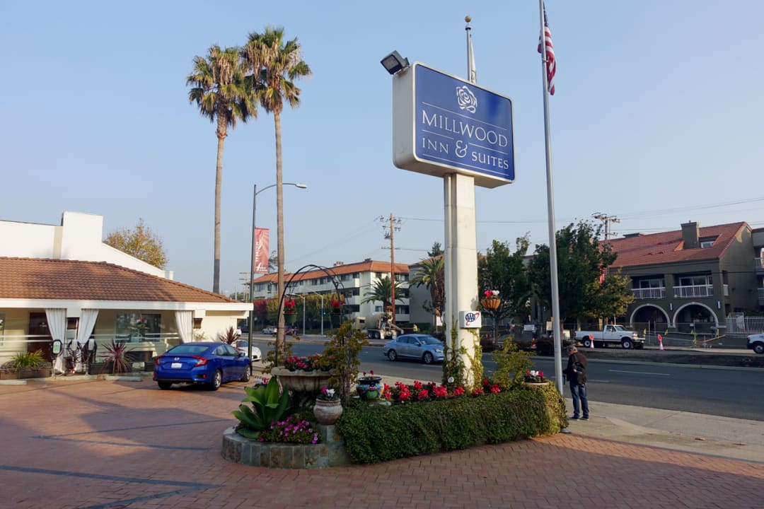 Außenansicht Hotel Millwood Inn & Suites