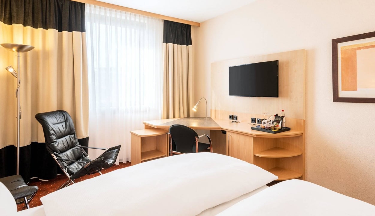 Standard Room Hotel NH Oberhausen