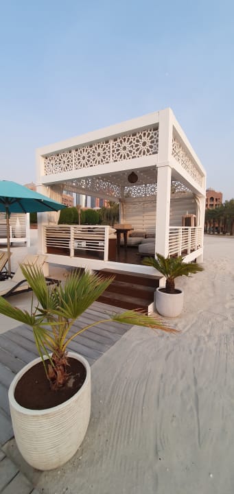 Strand Emirates Palace Mandarin Oriental