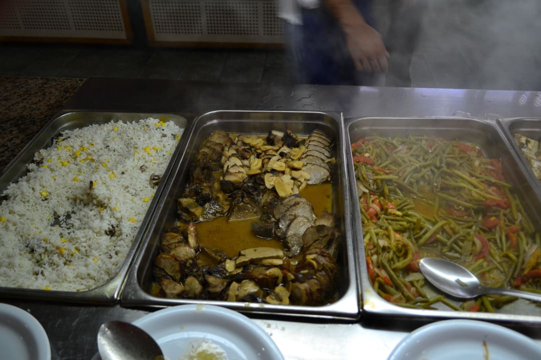 Das Ekel-Essen ungegießbar gewessen! Houda Golf & Beach Club