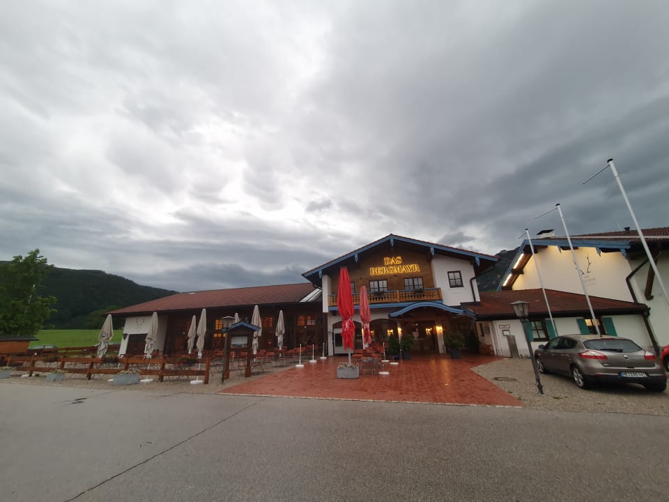 Außenansicht Das Bergmayr - Chiemgauer Alpenhotel