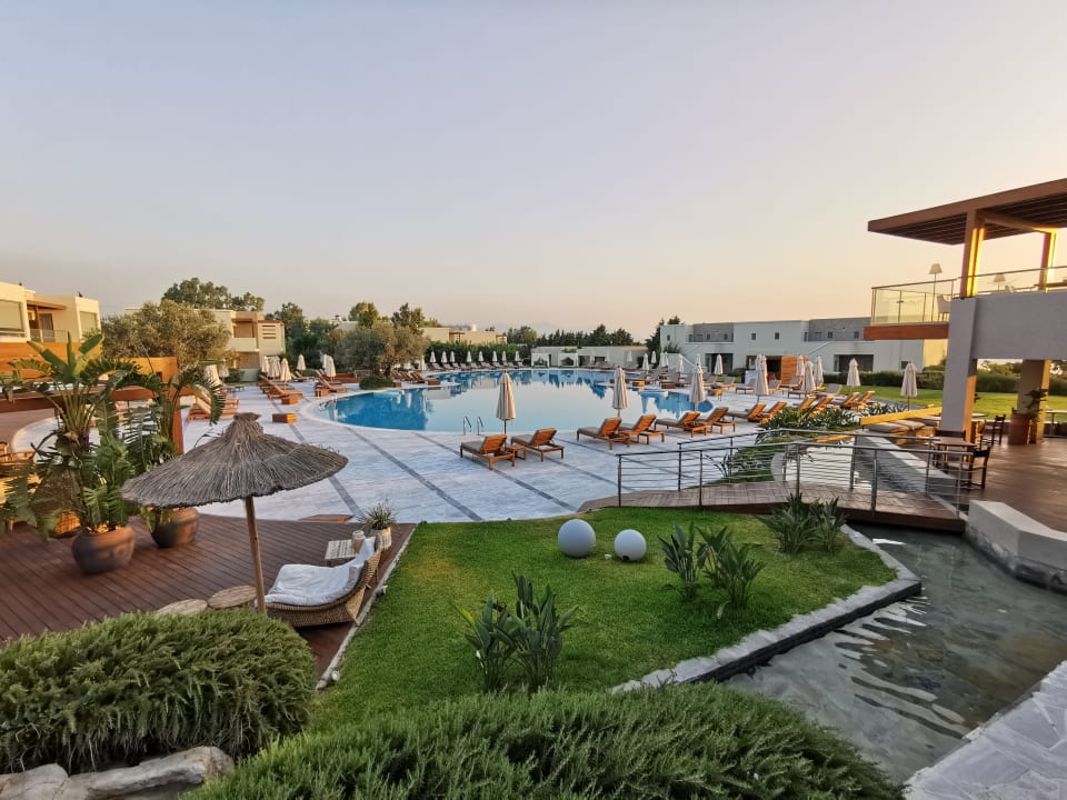 Pool SENTIDO Port Royal Villas & Spa