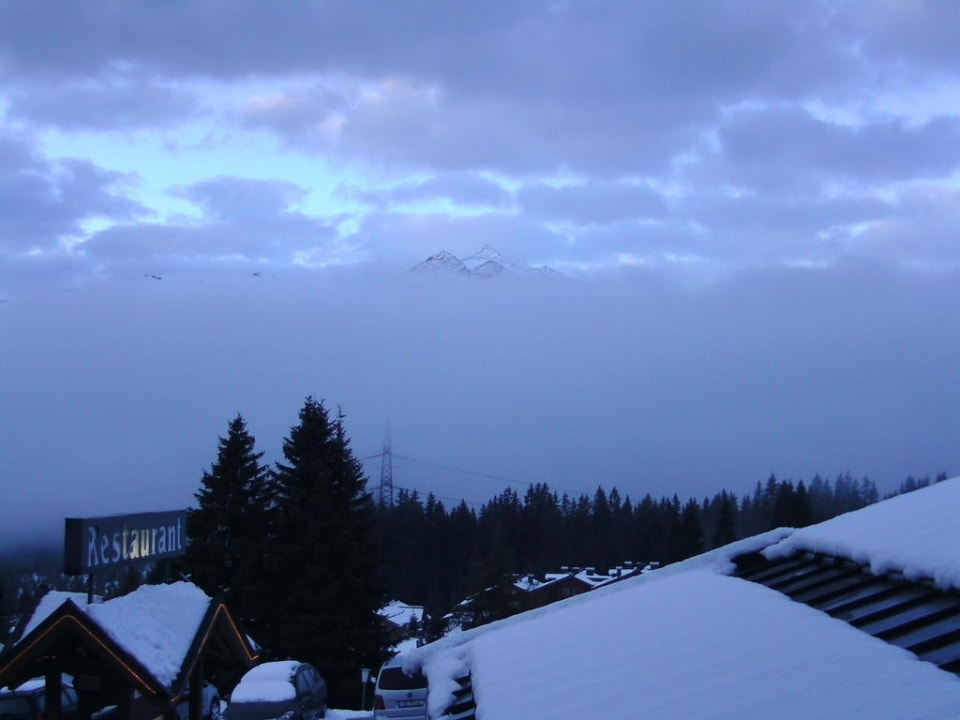 25cm Neuschnee im August  MY ALPENWELT Resort