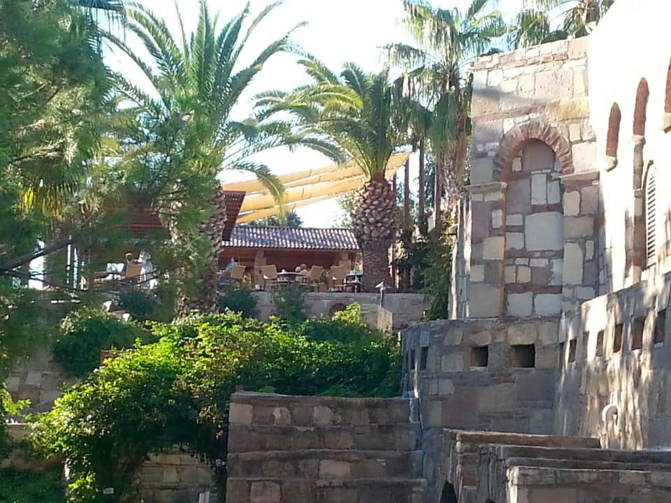Blick zur Strandbar Arum Barut Collection
