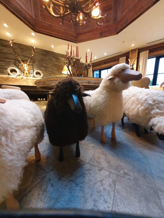 Lobby Alpin Resort Sacher Seefeld-Tirol