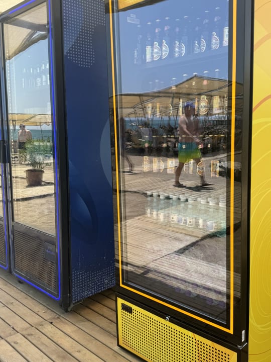 Strand Sherwood Exclusive Lara