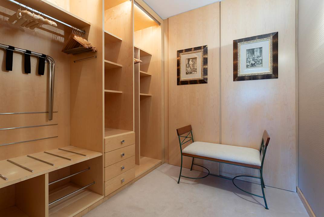 Zimmer Suites del Mar Fenals