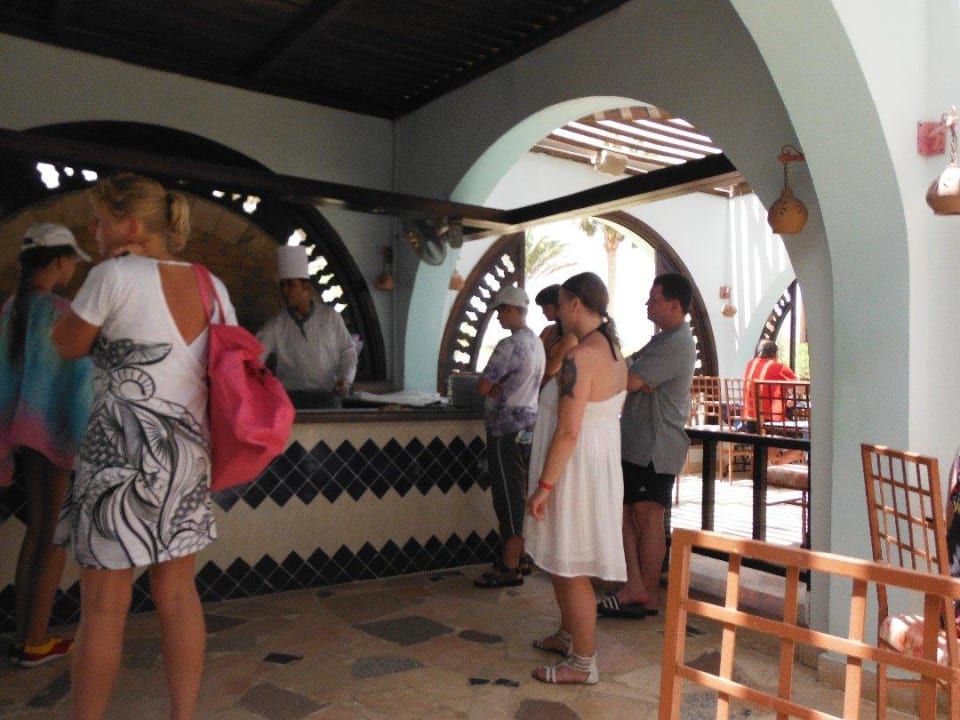 Pizza Arabia Azur Resort