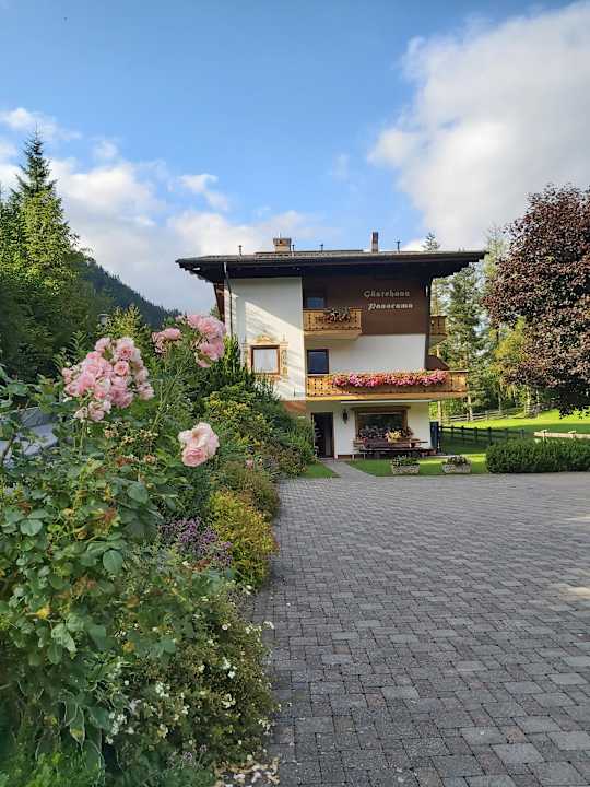 Außenansicht Gästehaus Panorama
