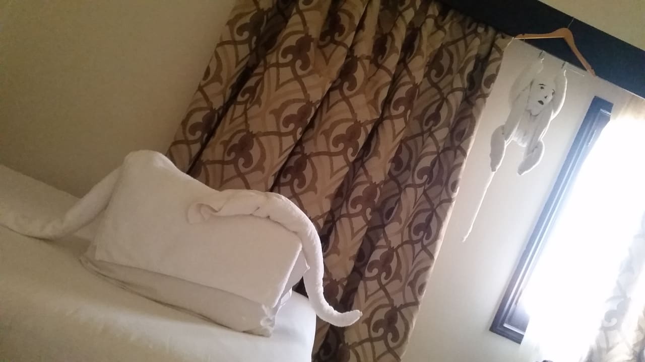 Zimmer Rohanou Beach Resort