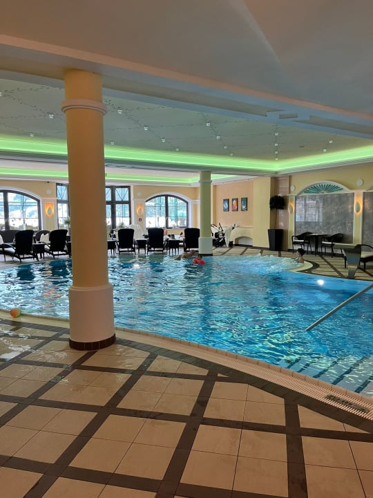 Pool Hotel Berghof | St. Johann in Salzburg